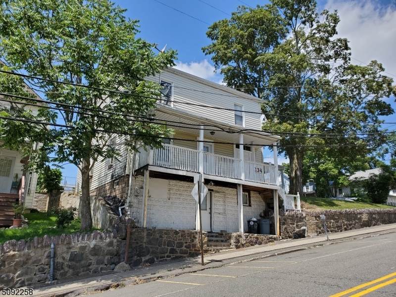 134 Boonton Ave - Photo 1