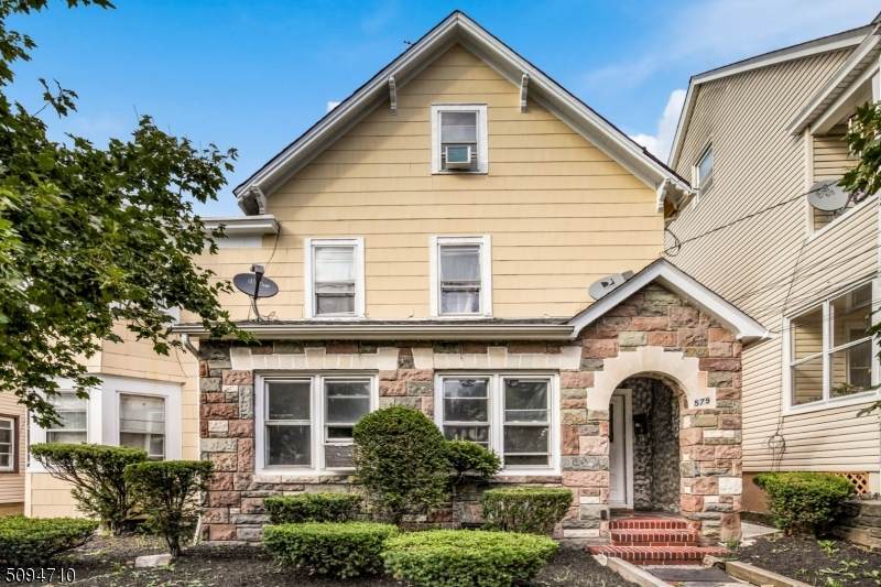 579 Tremont Ave - Photo 1