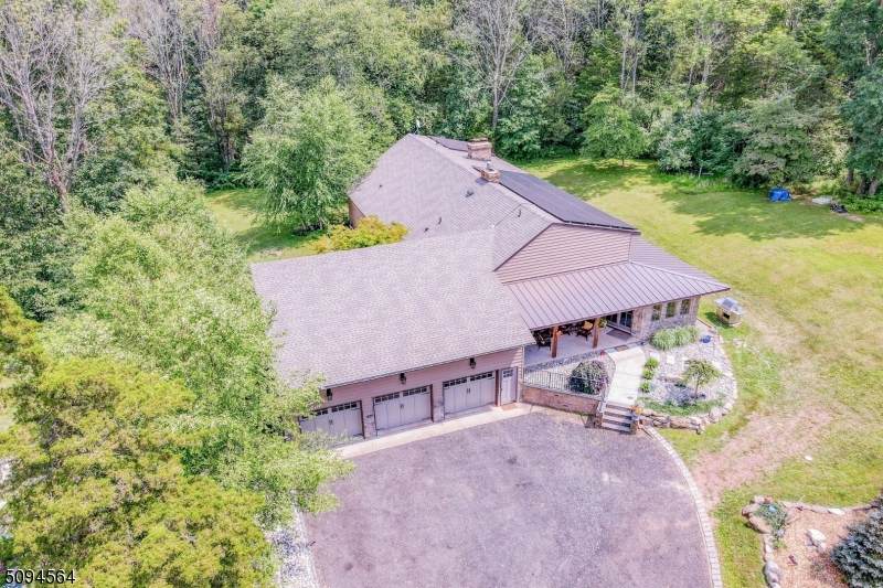 139 Pine Bank Rd - Photo 1