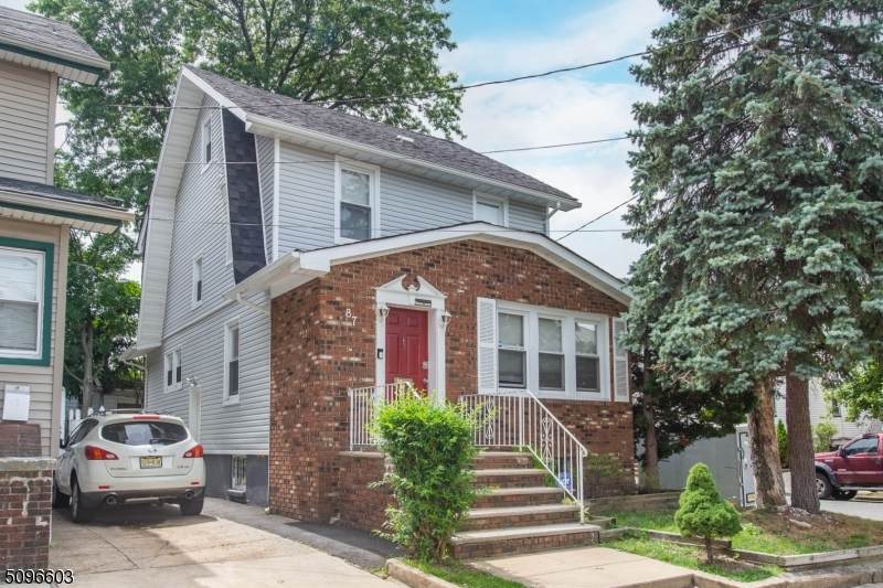 87 Delmar Pl - Photo 1