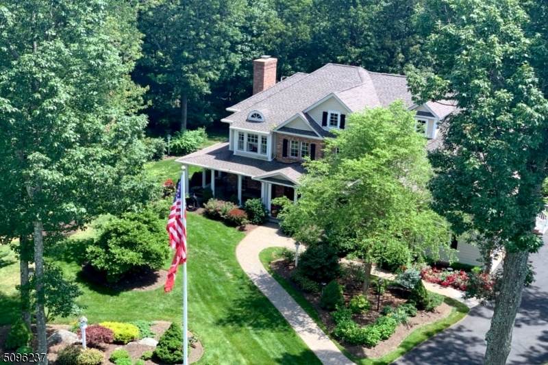 1 Boulder Ct - Photo 1