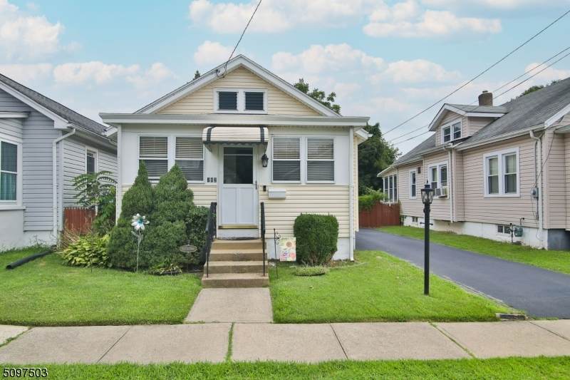 282 Homecrest Ave - Photo 1