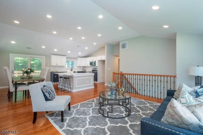 134 Summit Rd - Photo 1