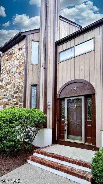 48 Edinborough Ct - Photo 1