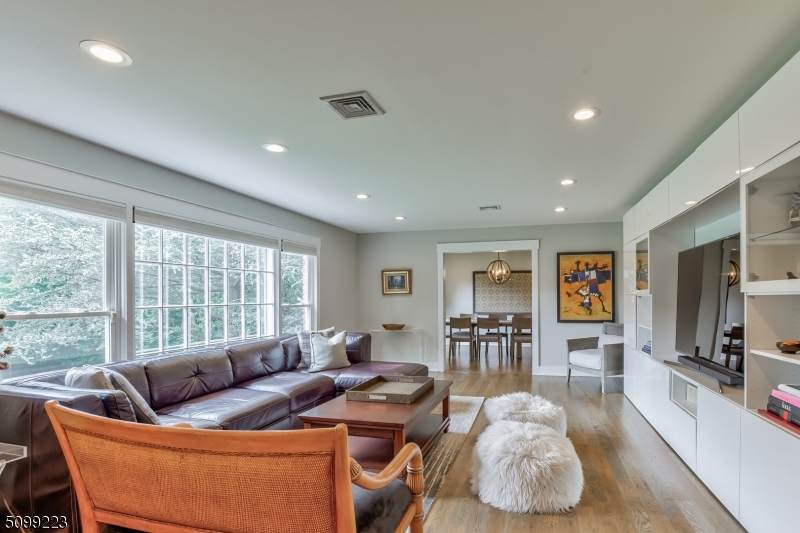 22 Lynn Ct - Photo 1