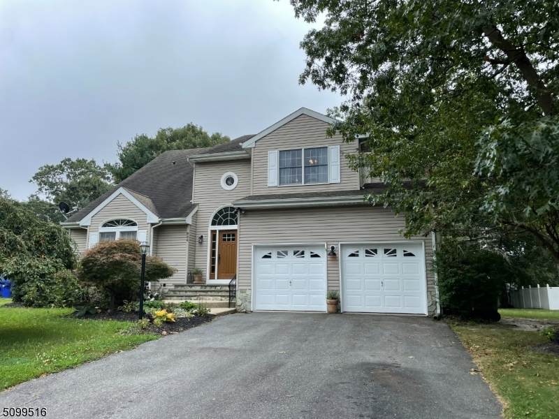 624 Yellowbrick Rd - Photo 1