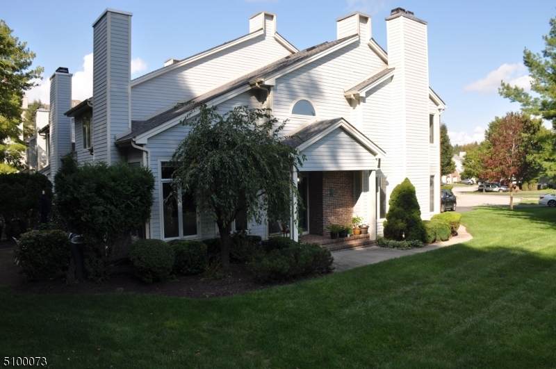 31 Aynsley Ct - Photo 1