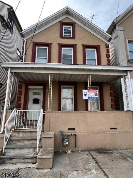 142 E Jersey St - Photo 1