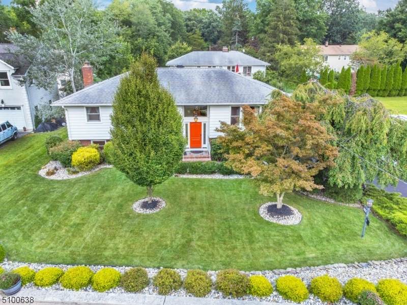 1022 Preakness Ave - Photo 1