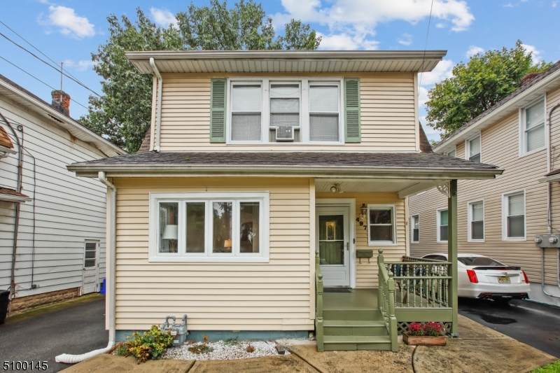 497 Centre St - Photo 1