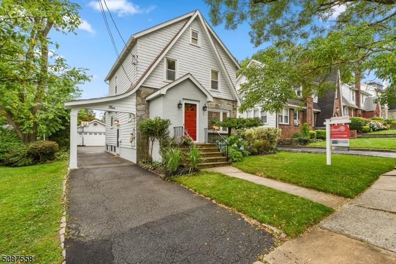 4 Elberta Rd - Photo 1