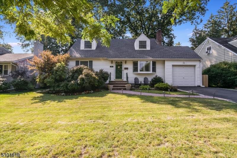 548 Rock Rd - Photo 1