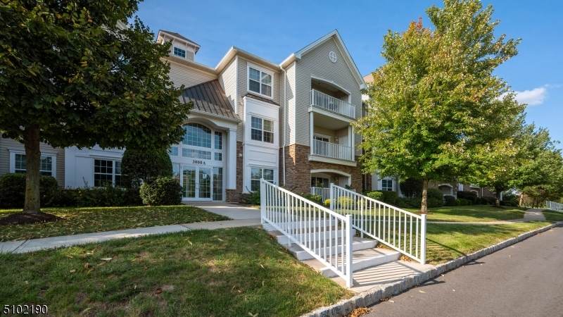 3206 Chesterwood Way - Photo 1