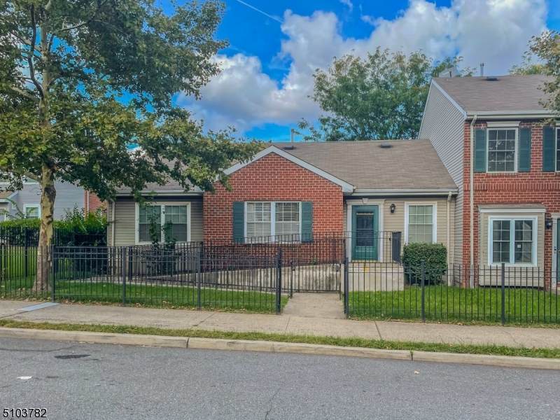 31 Clarion Ln - Photo 1