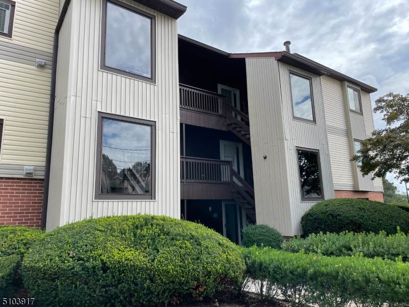 3 Green Valley Ct - Photo 1