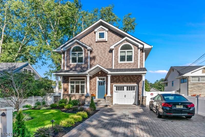 105 Mount Arlington Blvd - Photo 1