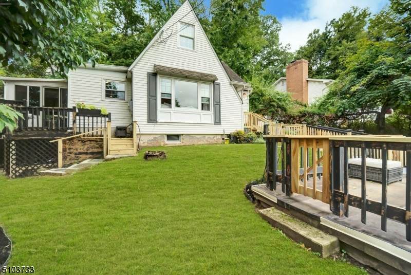 339 E Shore Trl - Photo 1