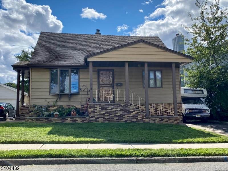 348 Wilson Ave - Photo 1
