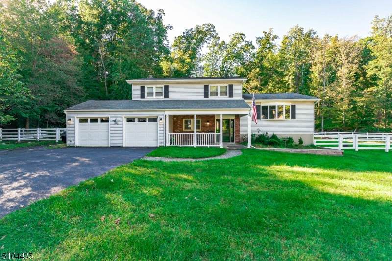 67 Sleepy Hollow Rd - Photo 1