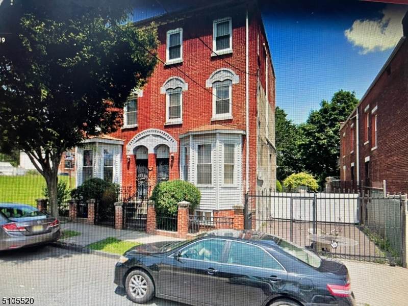 30 Miller St - Photo 1