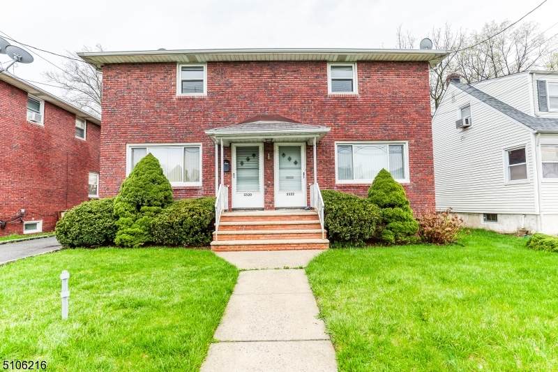 2520 Allen Ave - Photo 1