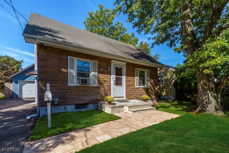 284 Old Post Rd - Photo 1
