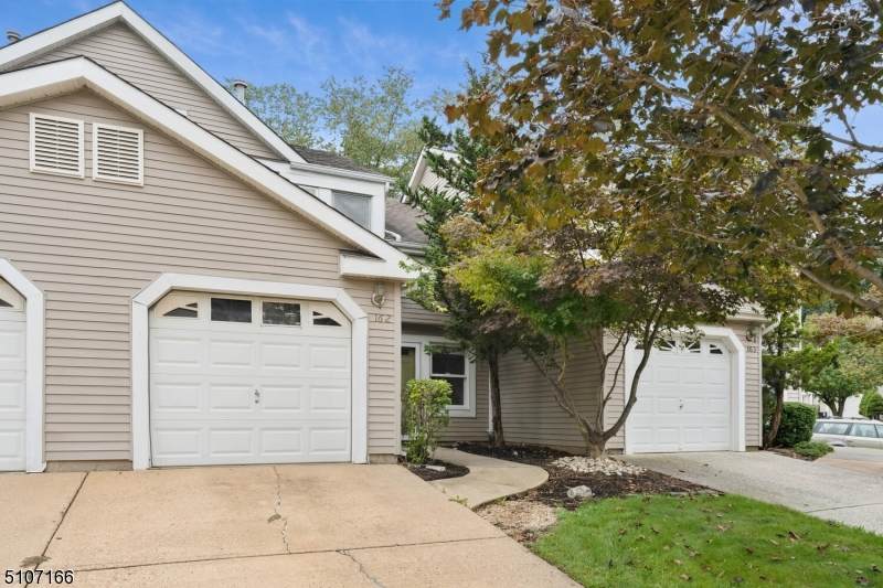 162 Stults Ln - Photo 1