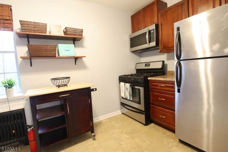 807 Mountain Ave - Photo 1