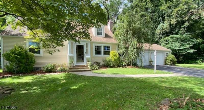 137 Salter St - Photo 1