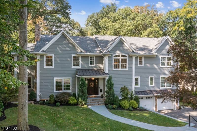 46 Dellwood Ave - Photo 1