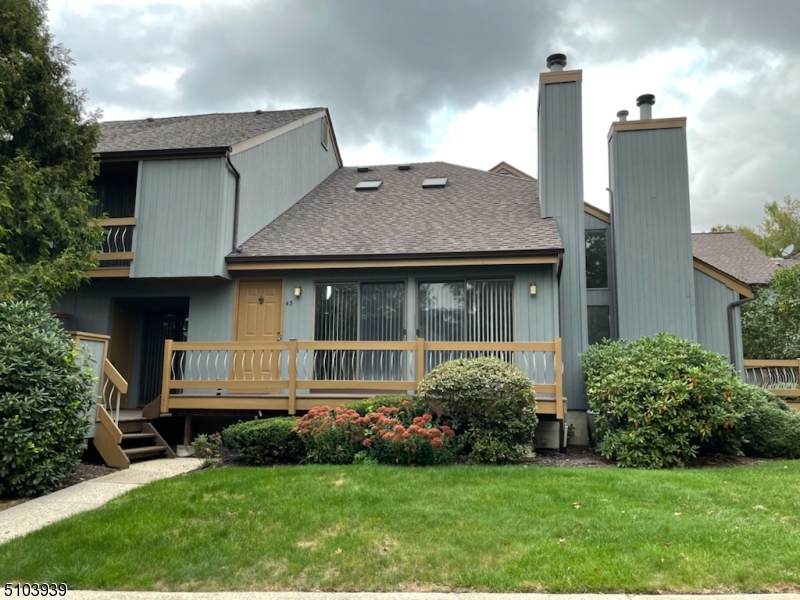 43 Chestnut Ct - Photo 1
