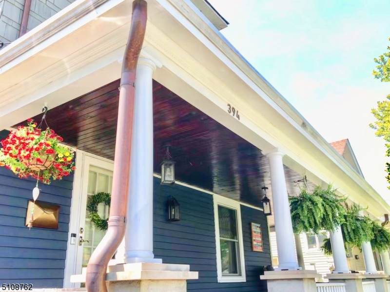 394 E Main St - Photo 1
