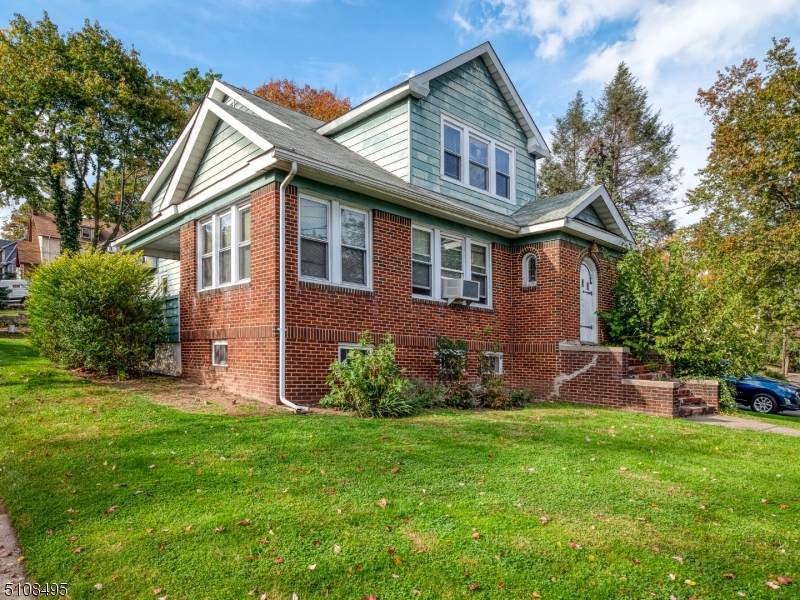 77 Boyden Ave - Photo 1
