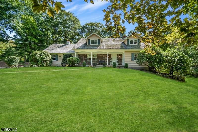 102 Oxbow Ln - Photo 1