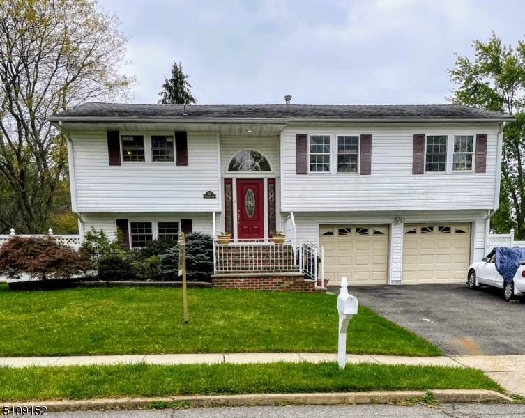 10 Normandy Rd - Photo 1