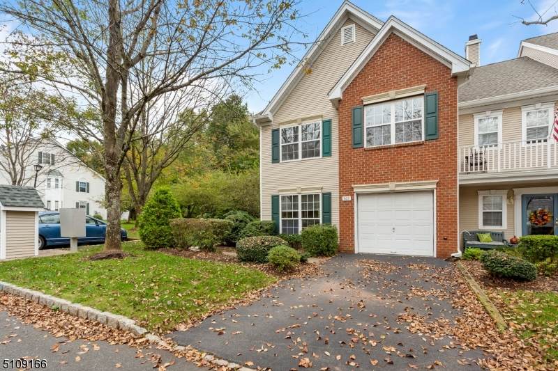 501 Springhouse Dr - Photo 1