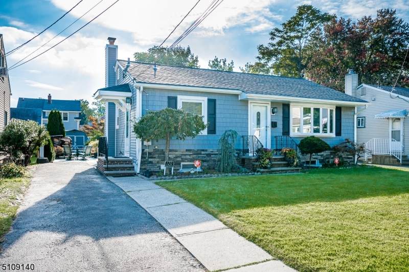 118 Carlisle Ter - Photo 1