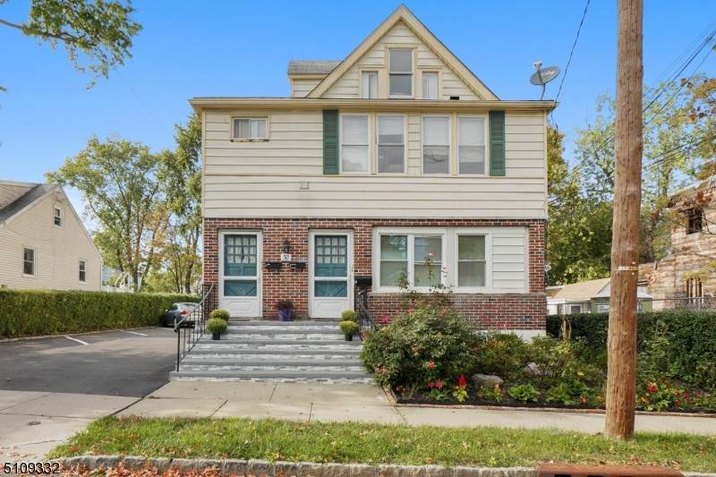 30 Aubrey St - Photo 1