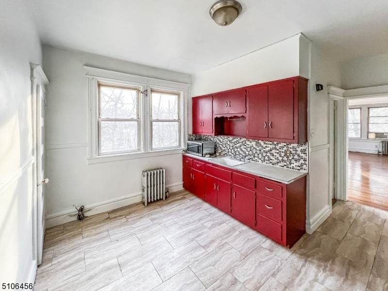 154 Midland Ave - Photo 1