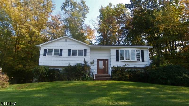 26 Magnolia Ave - Photo 1