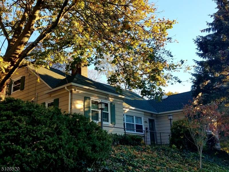 1 Beach St - Photo 1
