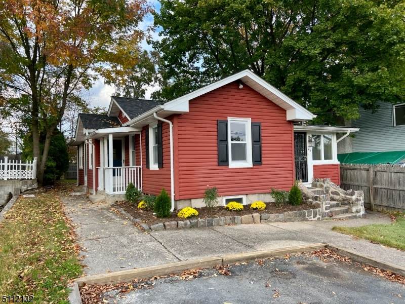 46 Chesapeake Ave - Photo 1
