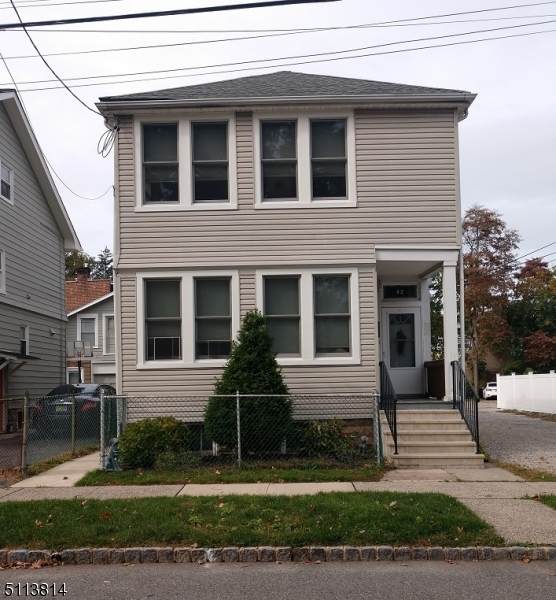 42 Willowdale Ave - Photo 1
