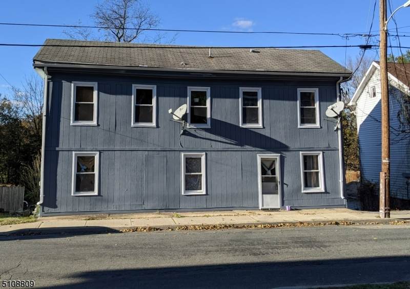 11 E Grand St - Photo 1