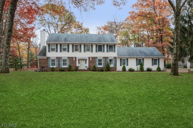 5 Hemlock Ln - Photo 1