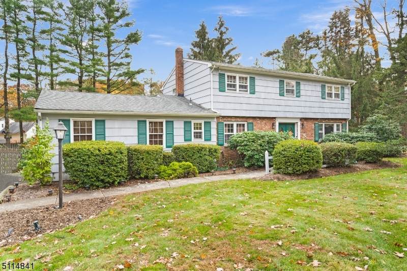 4 Forrest Rd - Photo 1