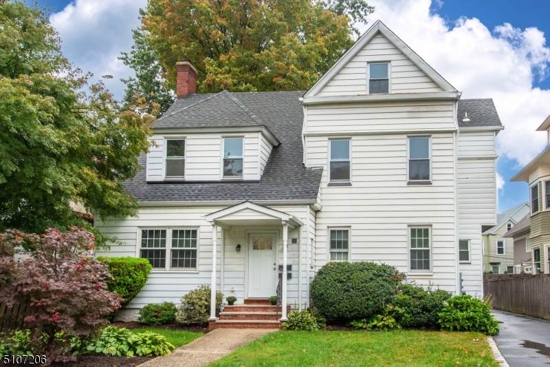 84 Midland Ave - Photo 1