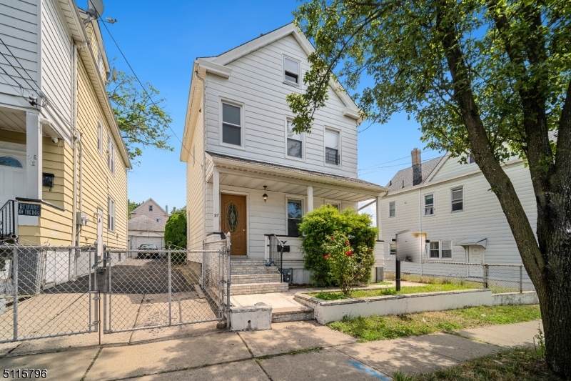 97 E Clifton Ave - Photo 1