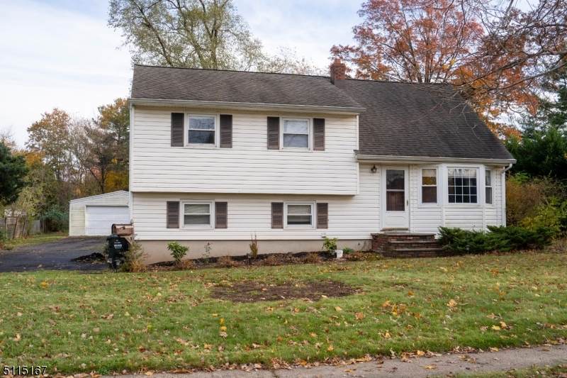 19 Hadler Dr - Photo 1