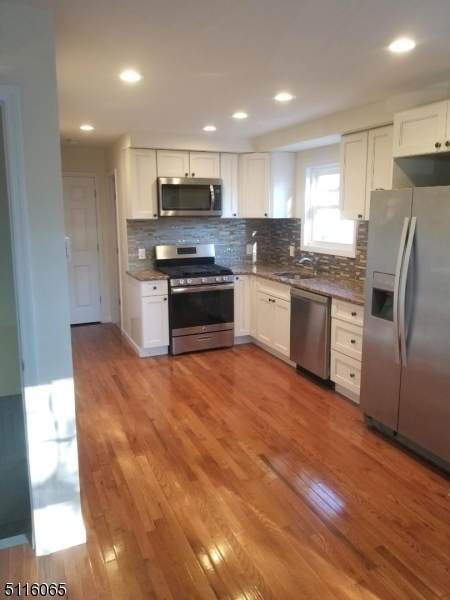132 Willow St - Photo 1